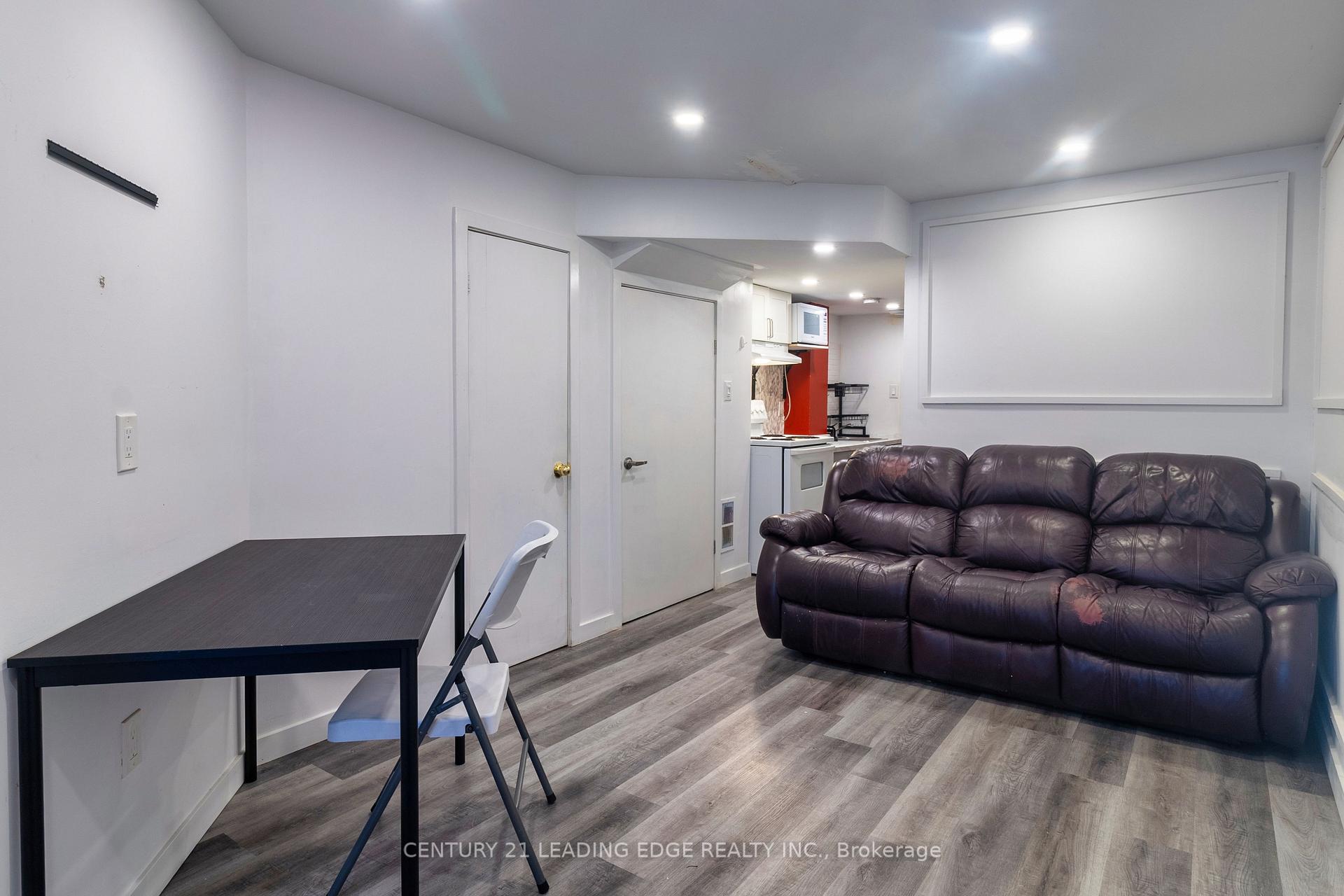 Photo 3 of Unit Lower, 9 Booker Drive, Ajax, Northeast Ajax — HOMEH