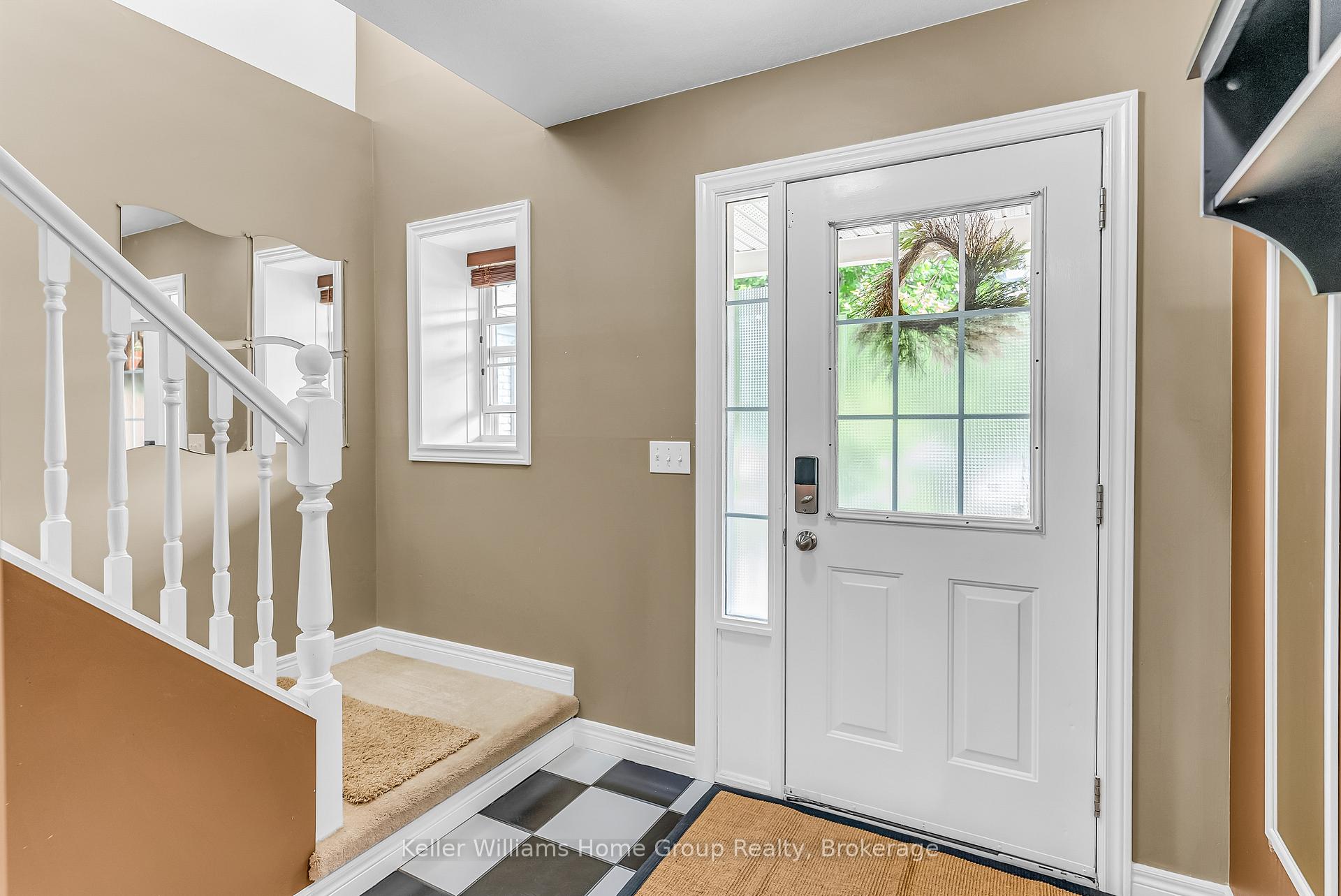 Photo 5 of 7 Evans Drive, Guelph, Pineridge/Westminster Woods — HOMEH