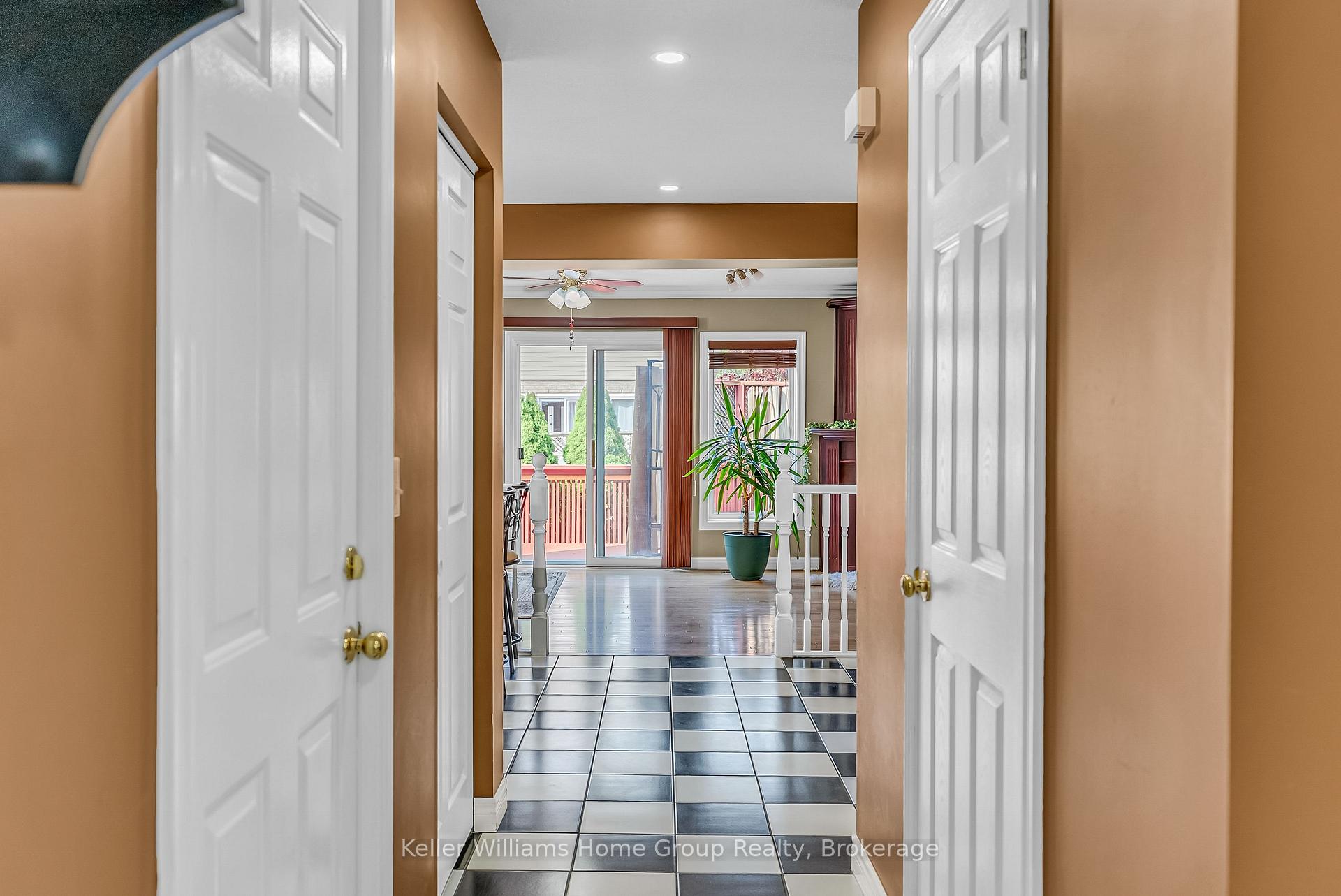 Photo 6 of 7 Evans Drive, Guelph, Pineridge/Westminster Woods — HOMEH