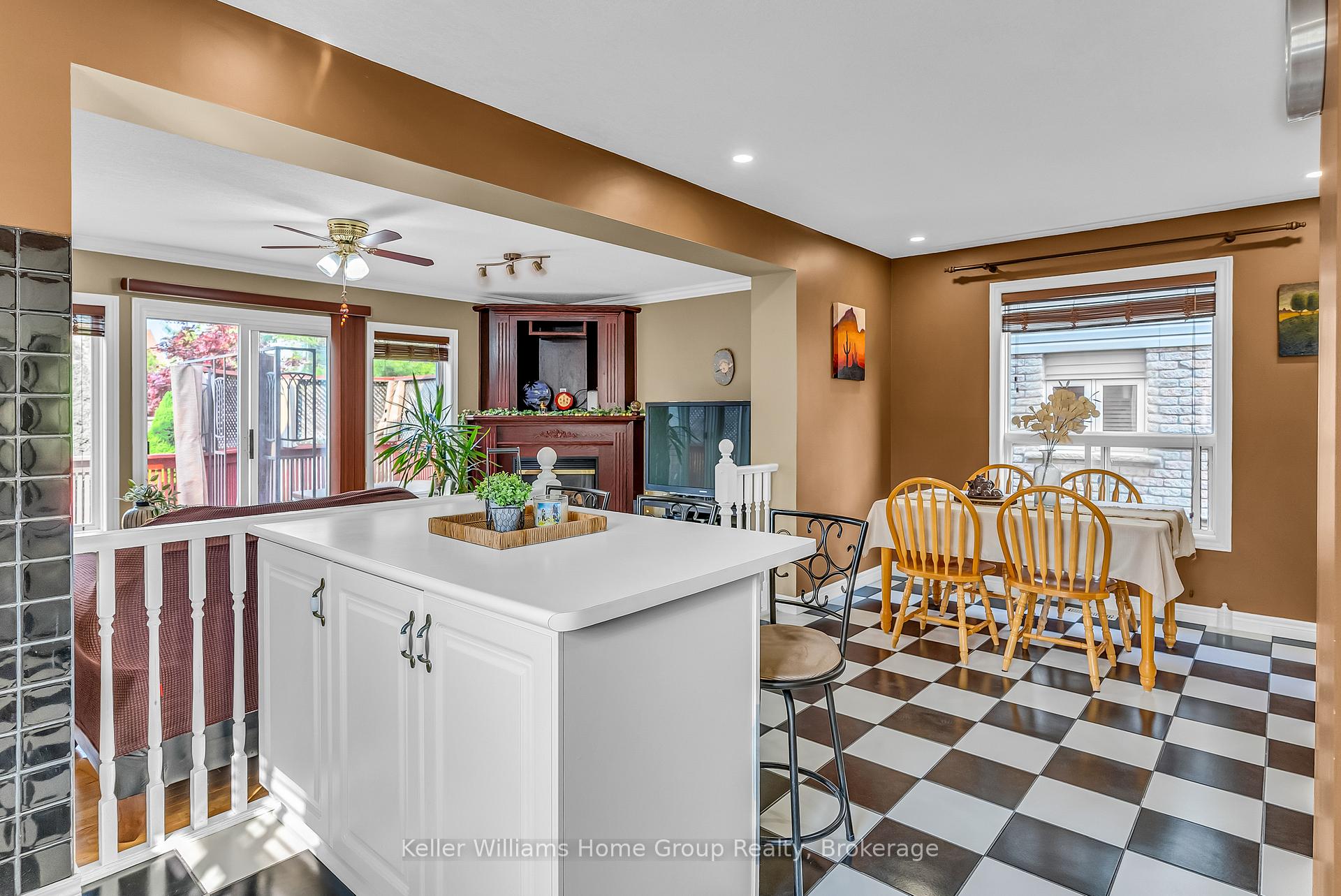 Photo 15 of 7 Evans Drive, Guelph, Pineridge/Westminster Woods — HOMEH