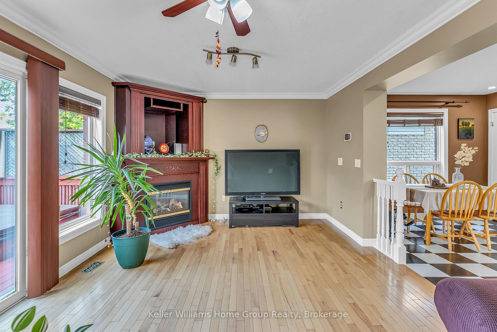 Photo 18 of 7 Evans Drive, Guelph, Pineridge/Westminster Woods — HOMEH