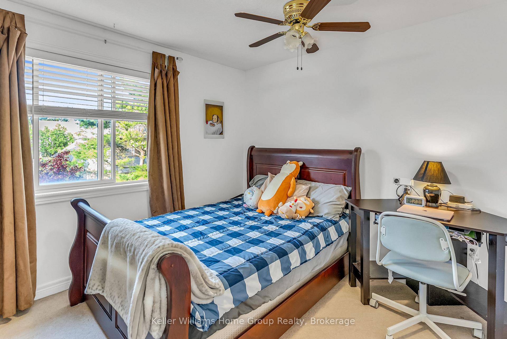 Photo 38 of 7 Evans Drive, Guelph, Pineridge/Westminster Woods — HOMEH