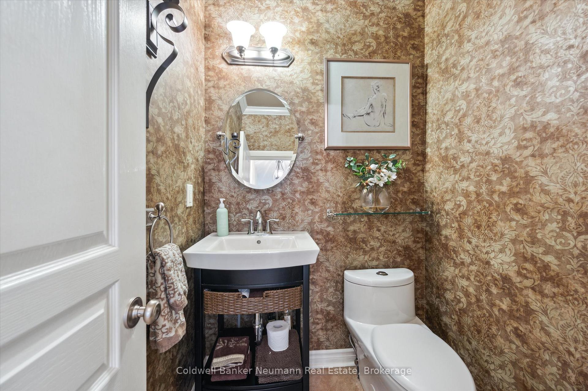 Photo 17 of 8 Ray Crescent, Guelph, Pineridge/Westminster Woods — HOMEH