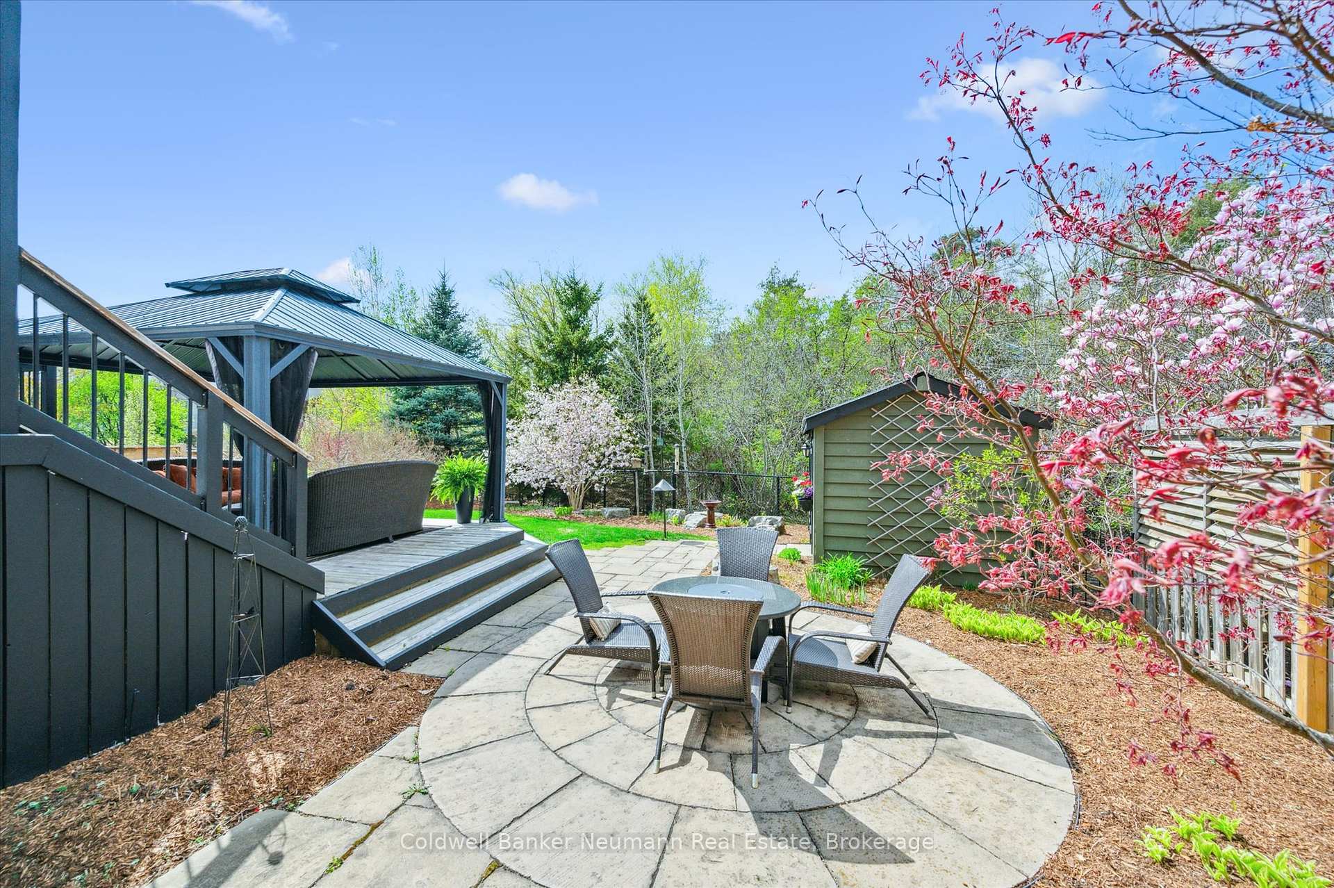 Photo 44 of 8 Ray Crescent, Guelph, Pineridge/Westminster Woods — HOMEH