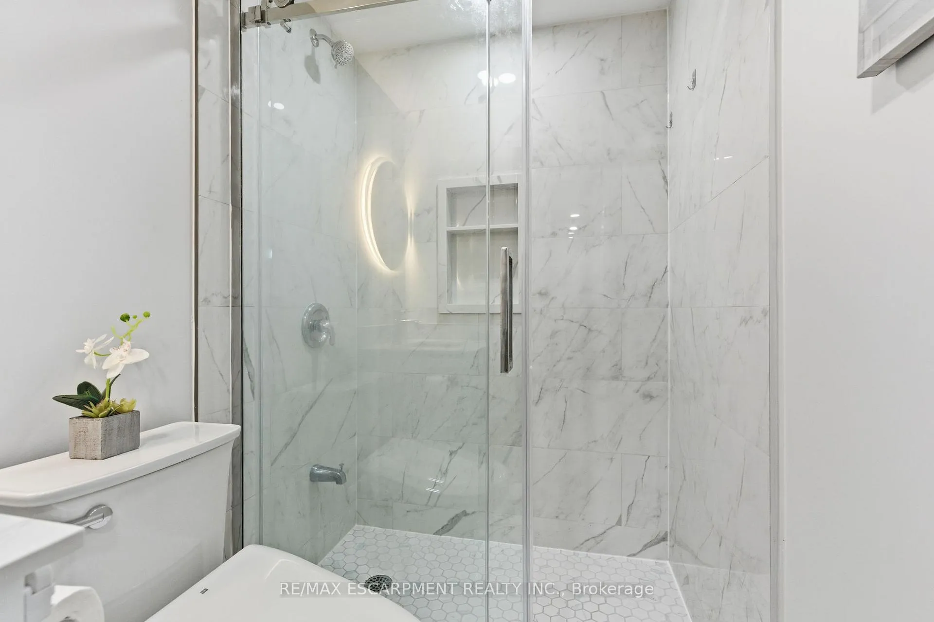 Photo 35 of 18 Mia Drive, Hamilton, Ryckmans — HOMEH