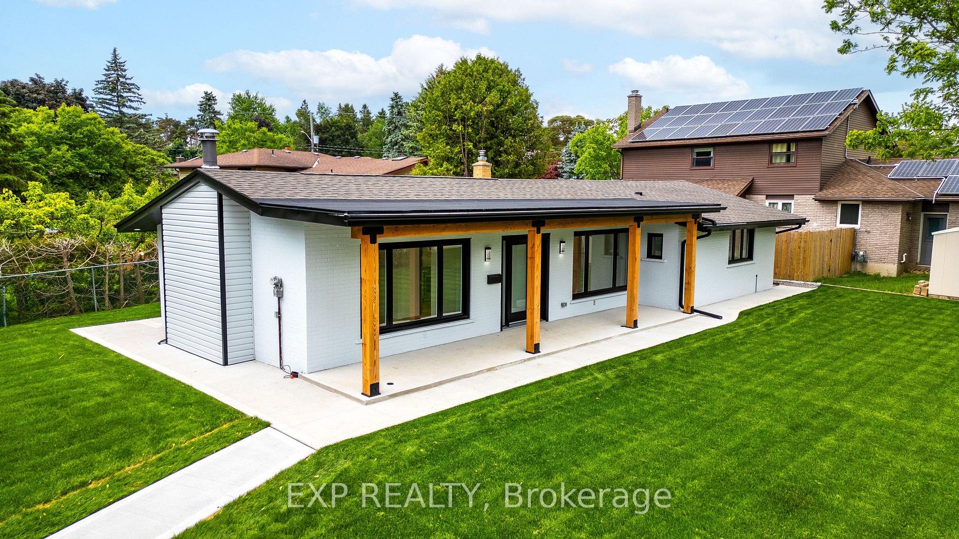 Photo 6 of 643 Hanlon Road, Guelph, Dovercliffe Park/Old University — HOMEH