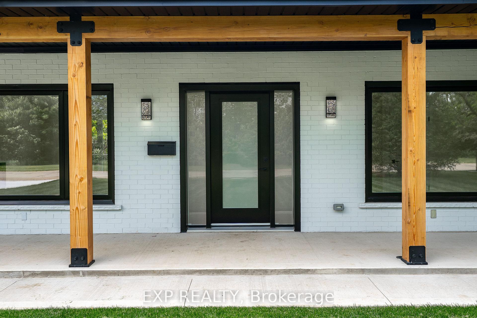 Photo 9 of 643 Hanlon Road, Guelph, Dovercliffe Park/Old University — HOMEH