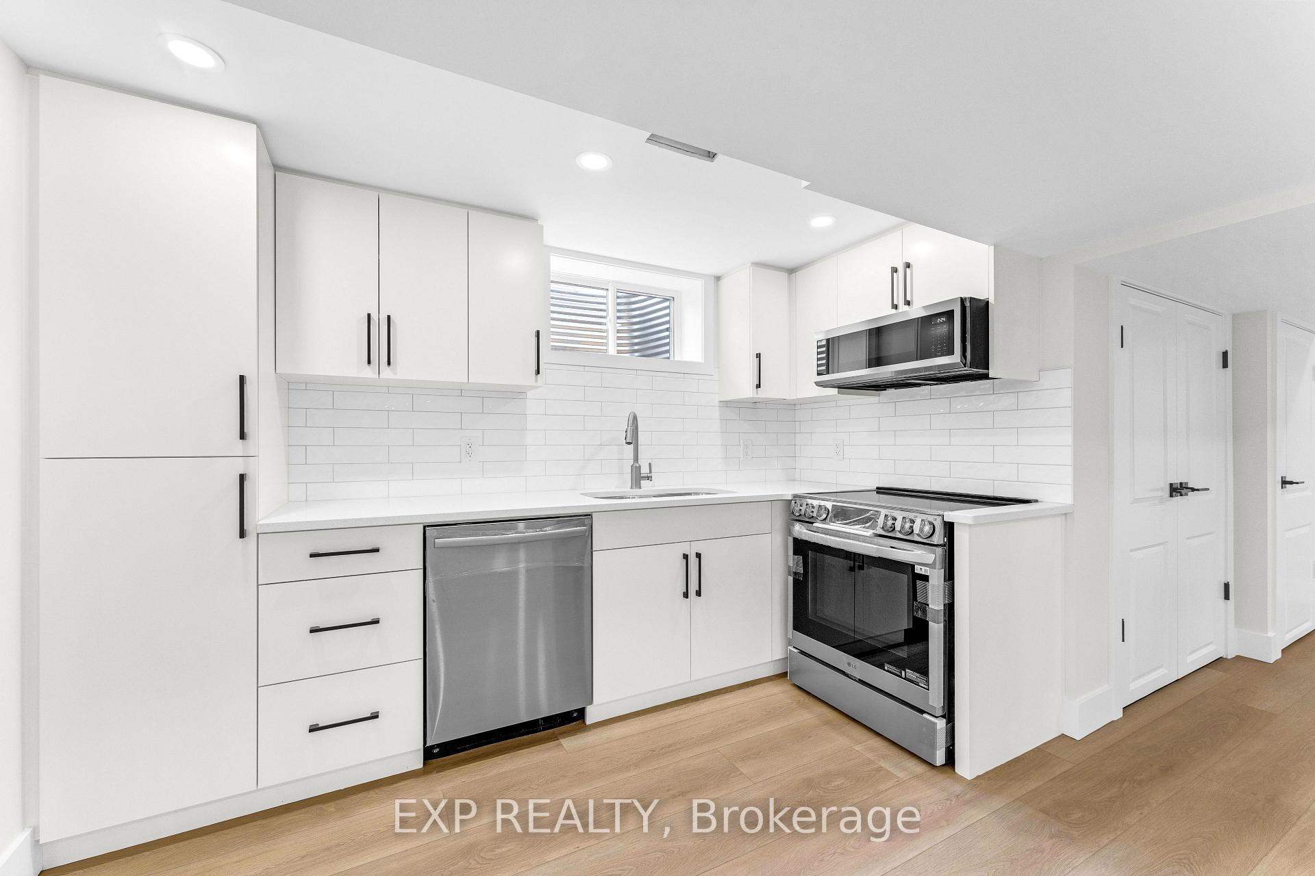Photo 28 of 643 Hanlon Road, Guelph, Dovercliffe Park/Old University — HOMEH