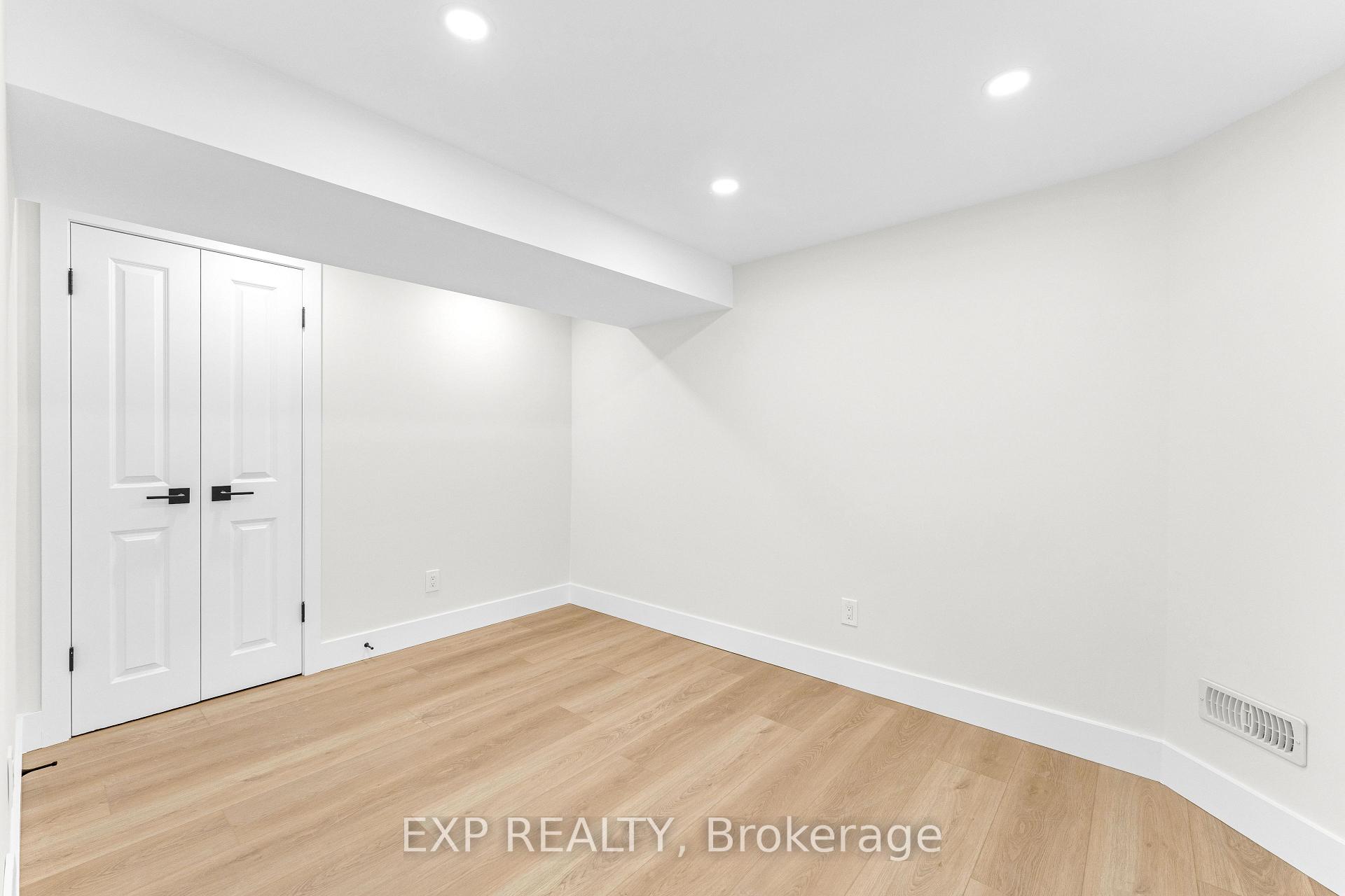 Photo 36 of 643 Hanlon Road, Guelph, Dovercliffe Park/Old University — HOMEH