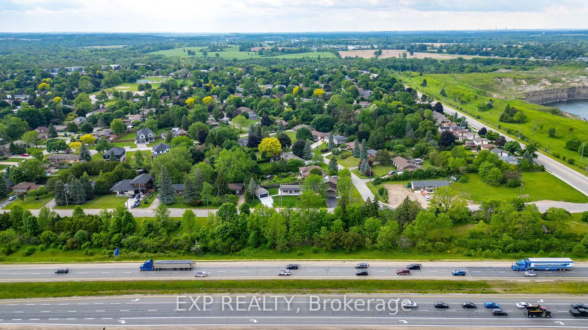 Photo 44 of 643 Hanlon Road, Guelph, Dovercliffe Park/Old University — HOMEH