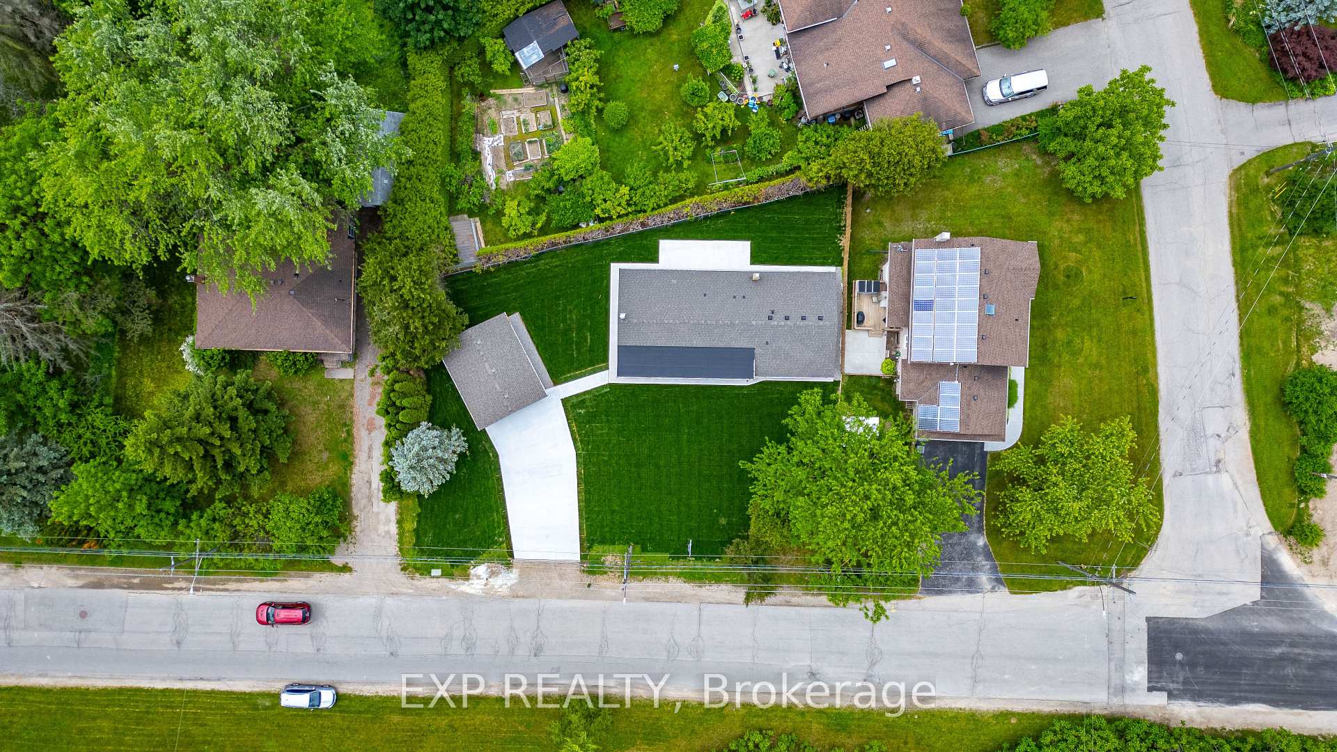 Photo 45 of 643 Hanlon Road, Guelph, Dovercliffe Park/Old University — HOMEH