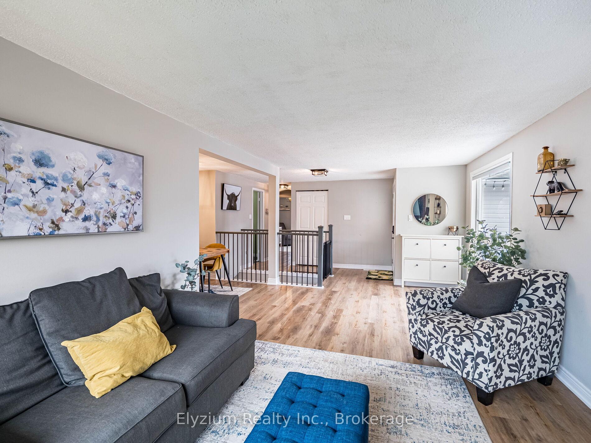 Photo 15 of 539 Kortright Road W, Guelph, Kortright West — HOMEH