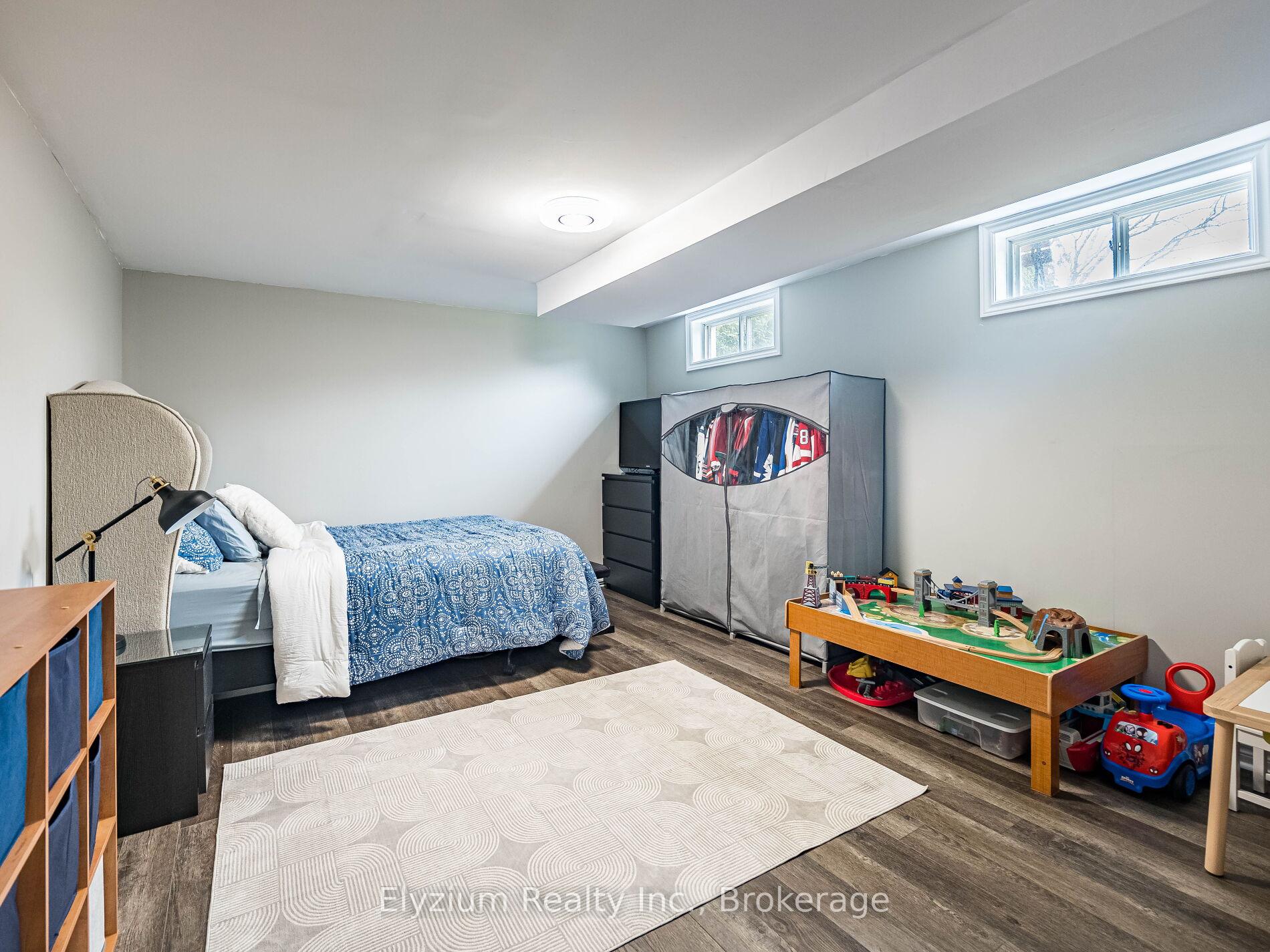 Photo 40 of 539 Kortright Road W, Guelph, Kortright West — HOMEH