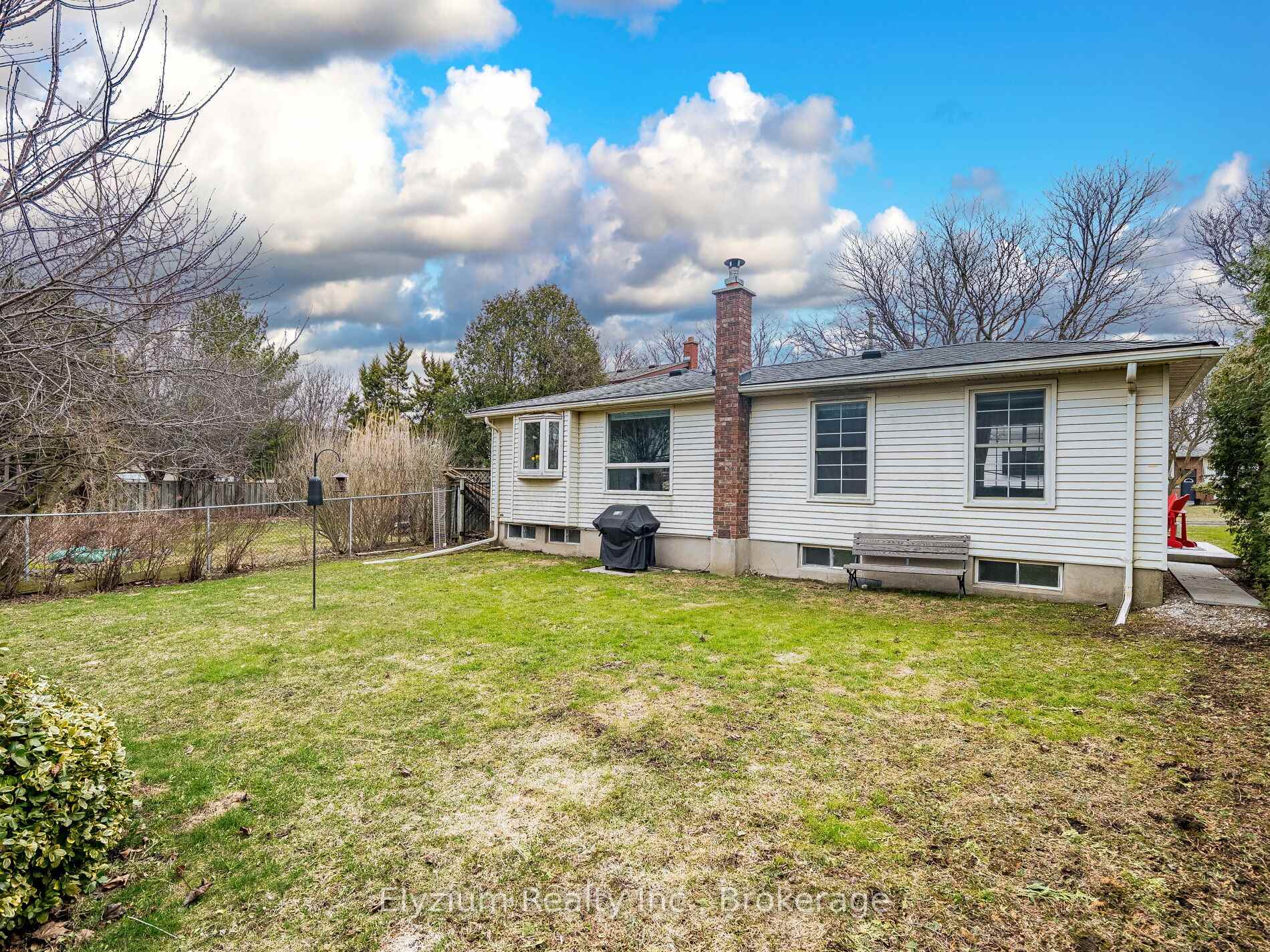 Photo 48 of 539 Kortright Road W, Guelph, Kortright West — HOMEH