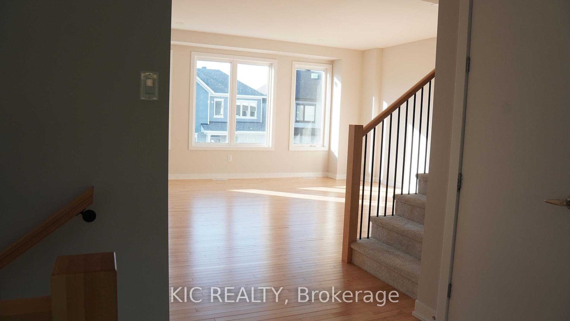 Photo 7 of 420 Appalachian Circle, Ottawa, Barrhaven - Half Moon Bay — HOMEH