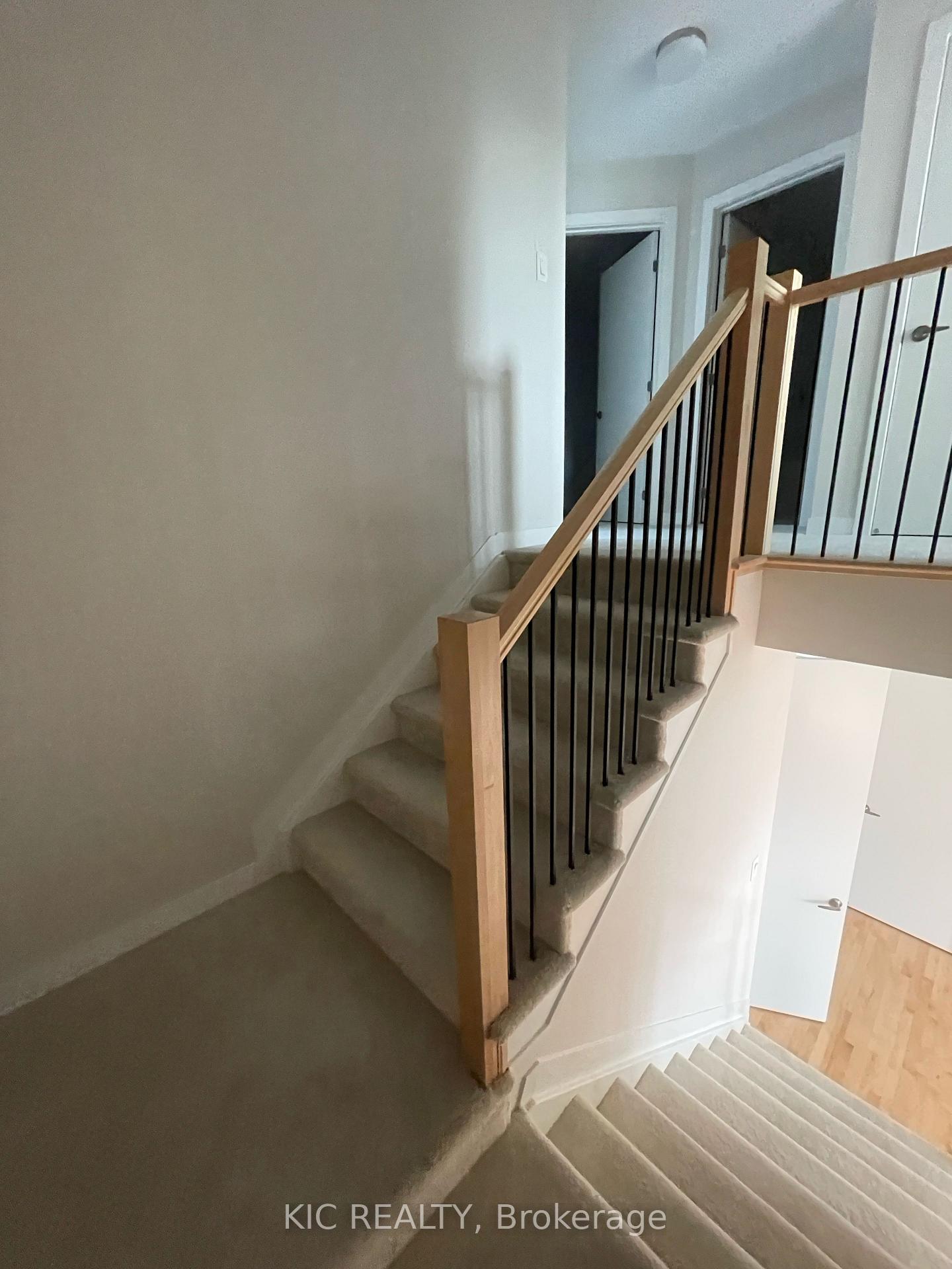 Photo 14 of 420 Appalachian Circle, Ottawa, Barrhaven - Half Moon Bay — HOMEH