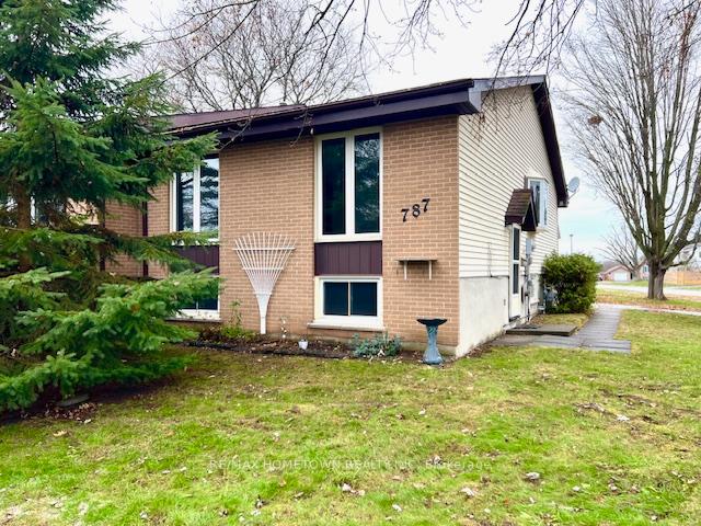 Photo 1 of 787 Colonel Curry Drive, Brockville — HOMEH