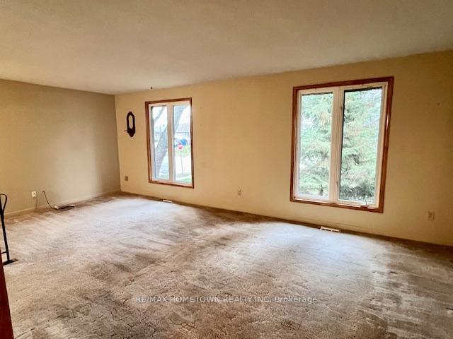 Photo 4 of 787 Colonel Curry Drive, Brockville — HOMEH