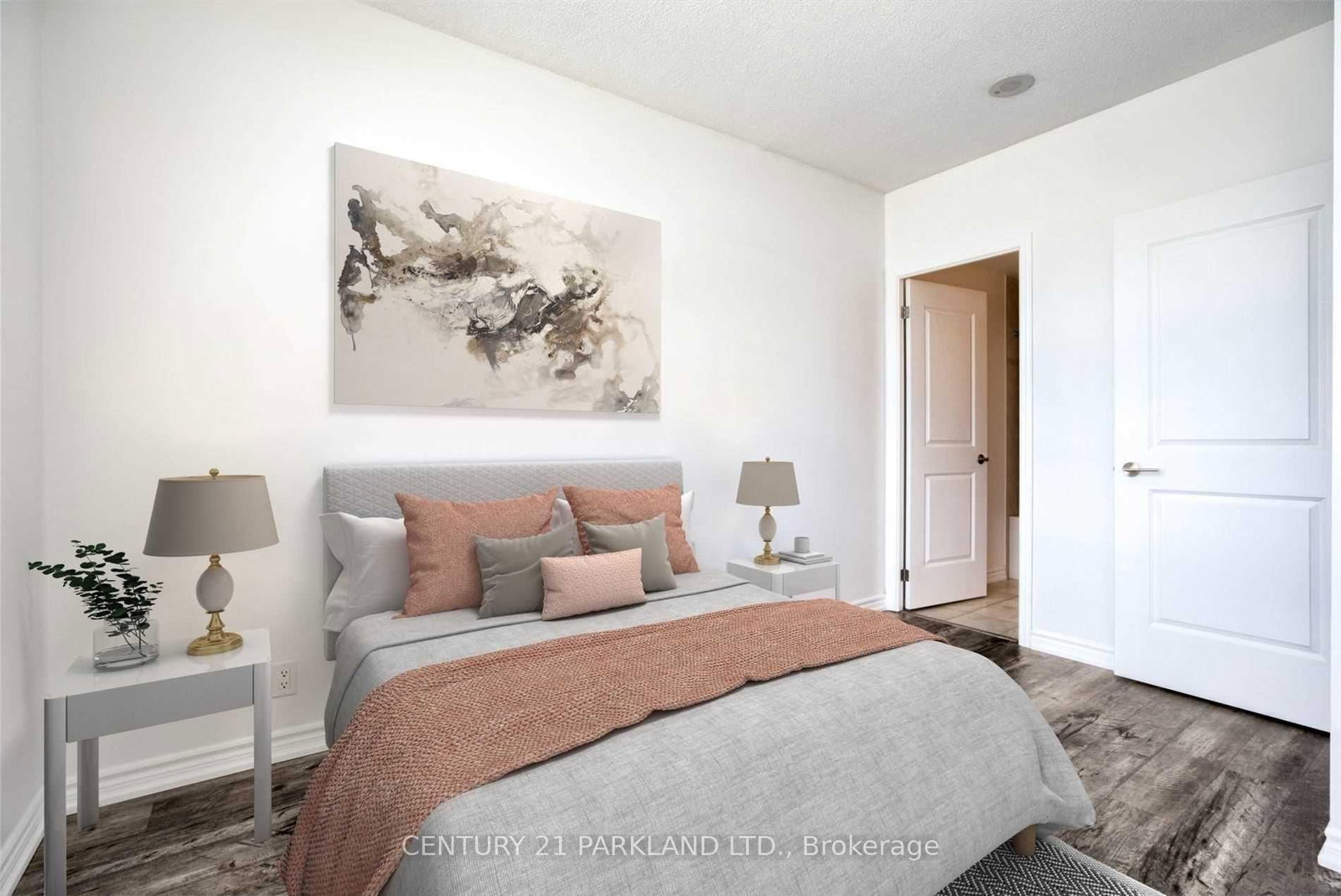 Photo 10 of Unit 1114, 9225 Jane St, Vaughan, Maple — HOMEH