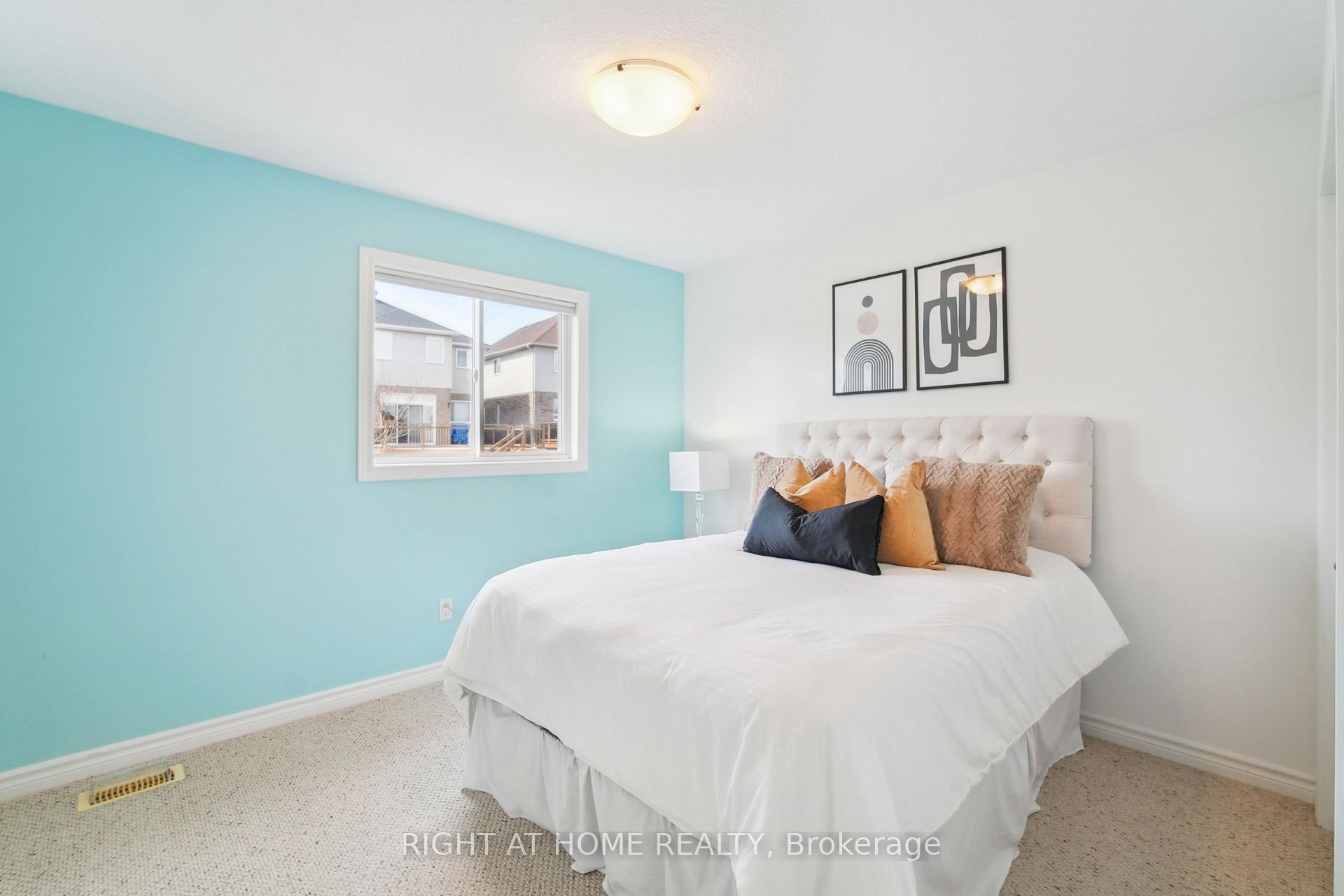 Photo 14 of 18 Dougall Street, Guelph, Grange Road — HOMEH