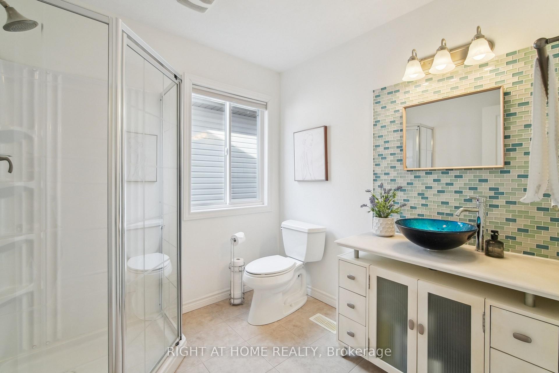 Photo 16 of 18 Dougall Street, Guelph, Grange Road — HOMEH