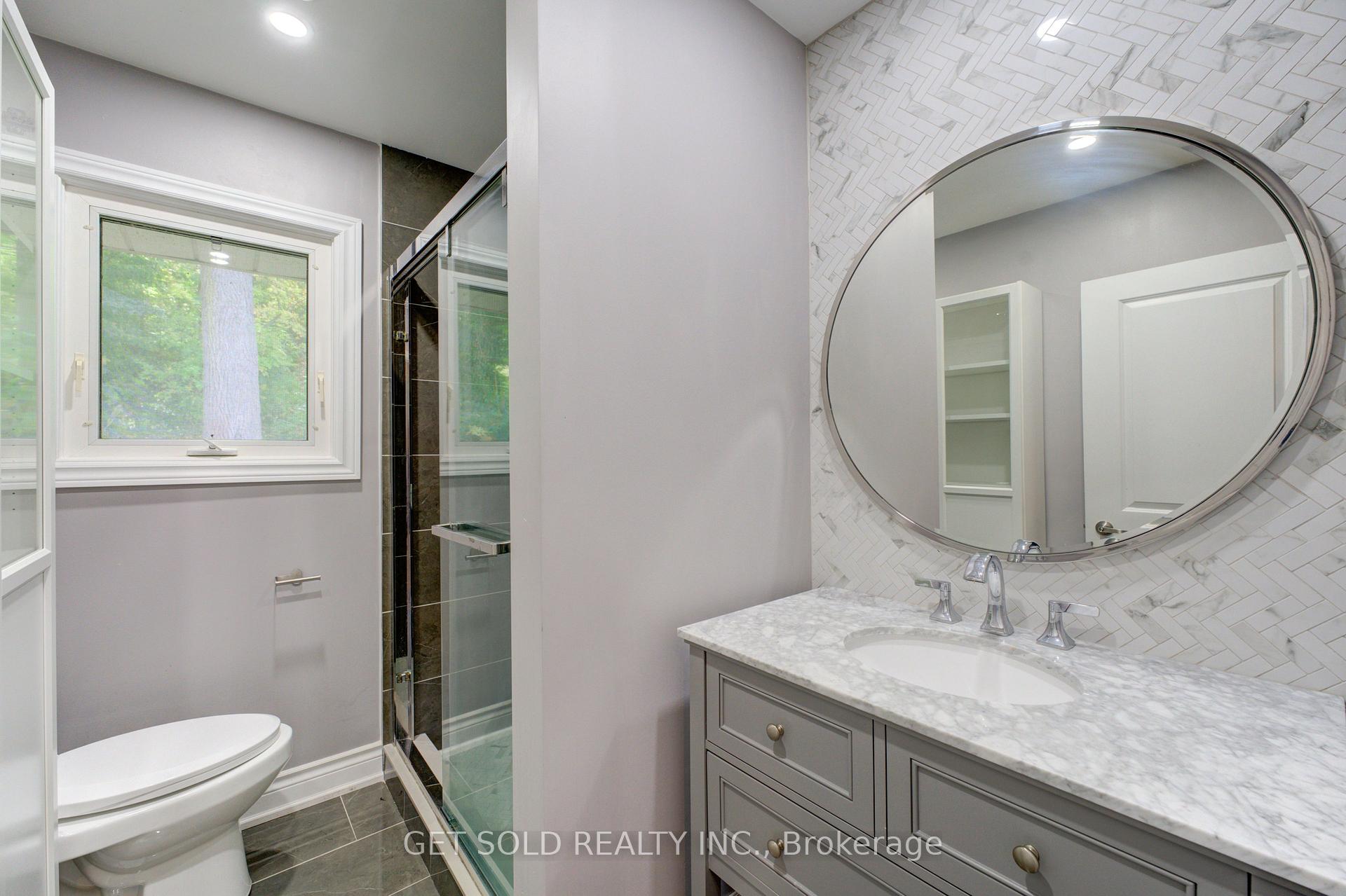 Photo 9 of 132 Pine Drive, Hamilton, Stoney Creek — HOMEH