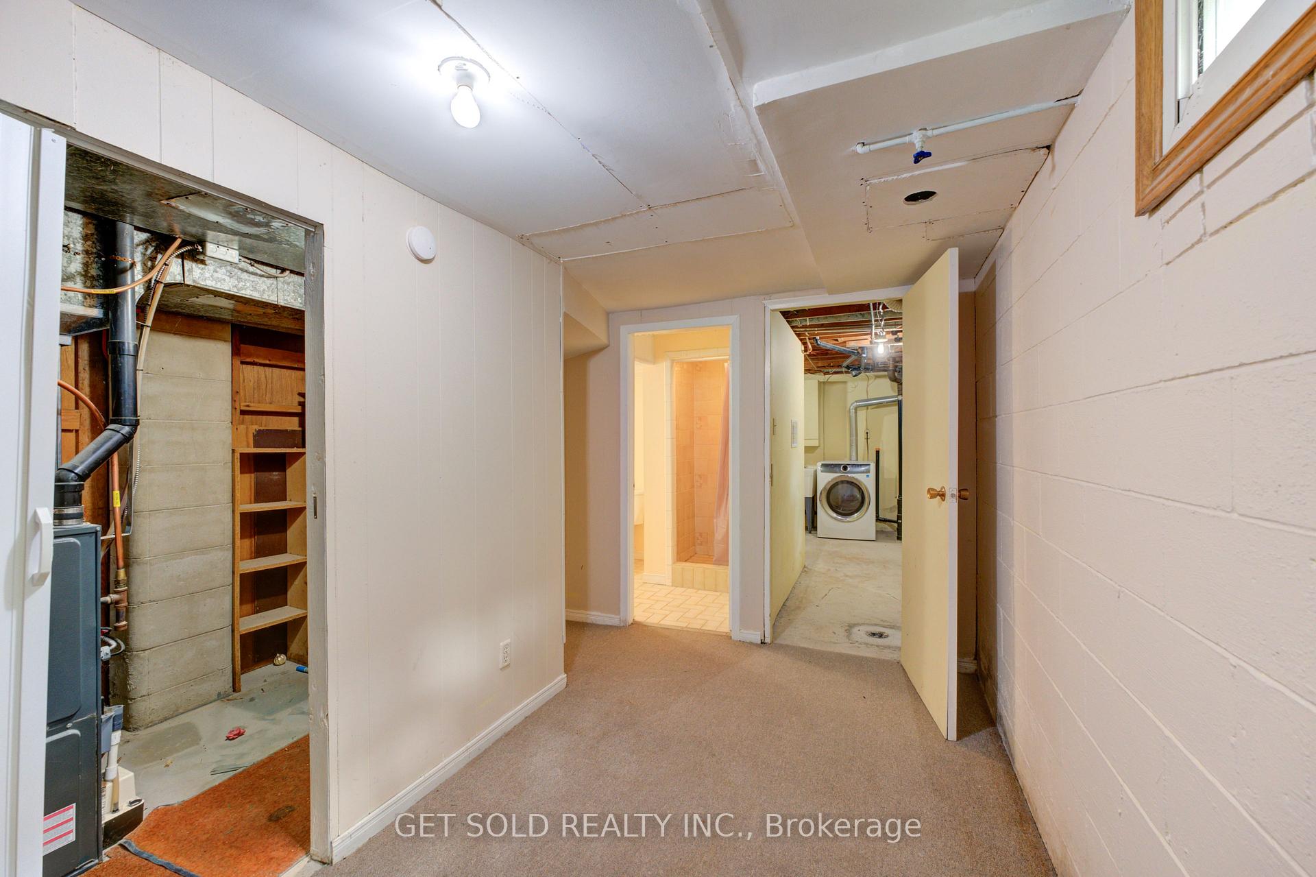 Photo 10 of 132 Pine Drive, Hamilton, Stoney Creek — HOMEH