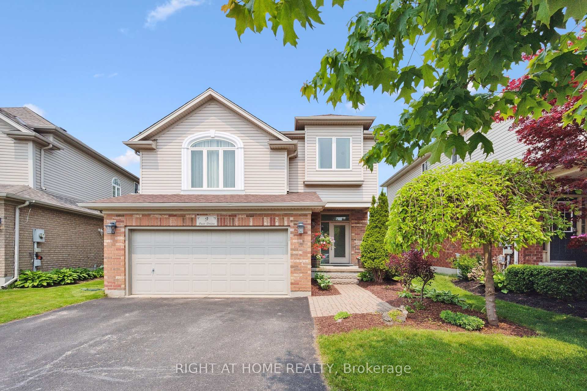 Photo 1 of 9 Peer Drive, Guelph, Kortright Hills — HOMEH