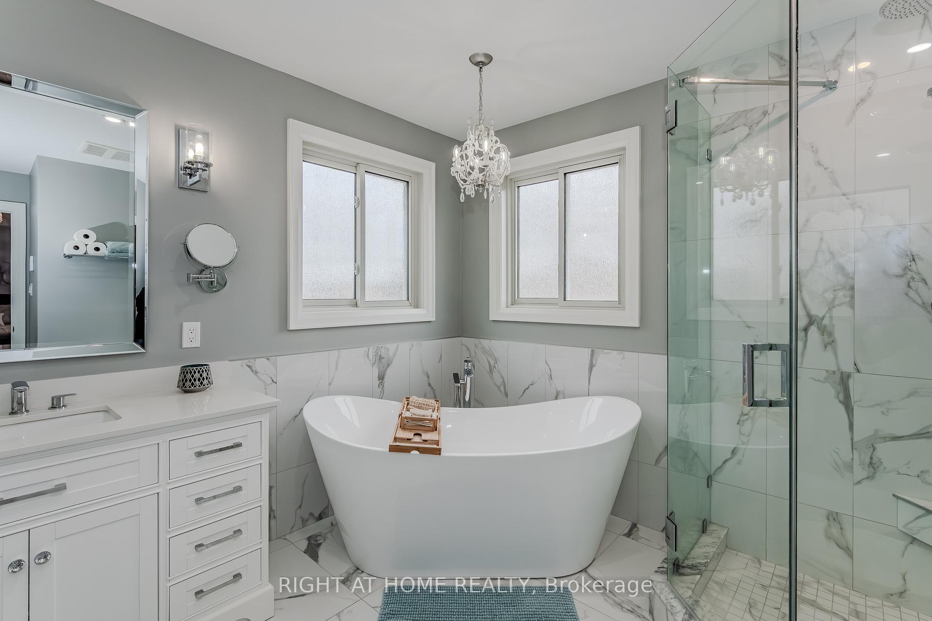 Photo 30 of 9 Peer Drive, Guelph, Kortright Hills — HOMEH