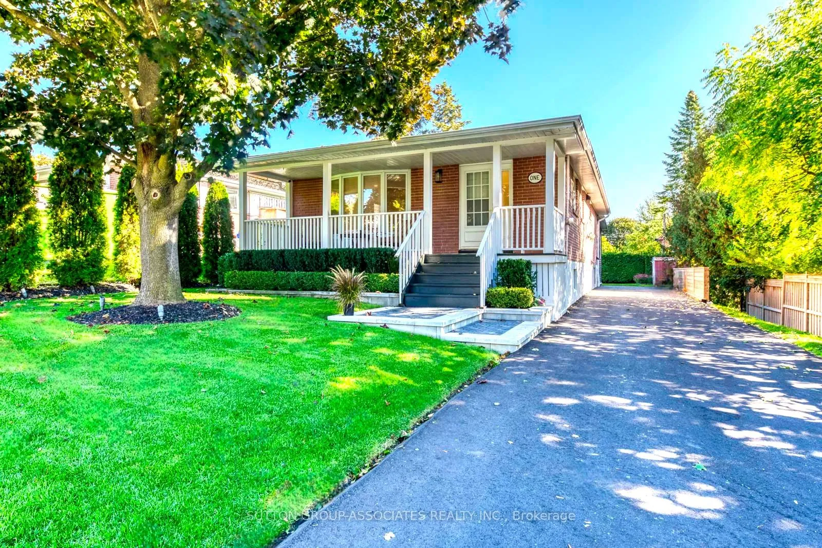 Photo 1 of 1 Laurentide Avenue, Aurora, Aurora Heights — HOMEH