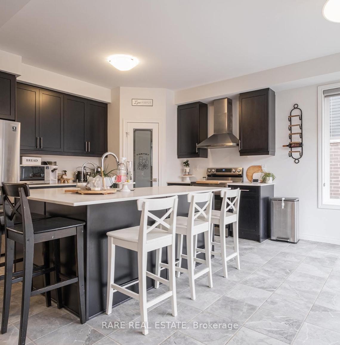 Photo 6 of 18 Lydia Lane, Brant, Paris — HOMEH