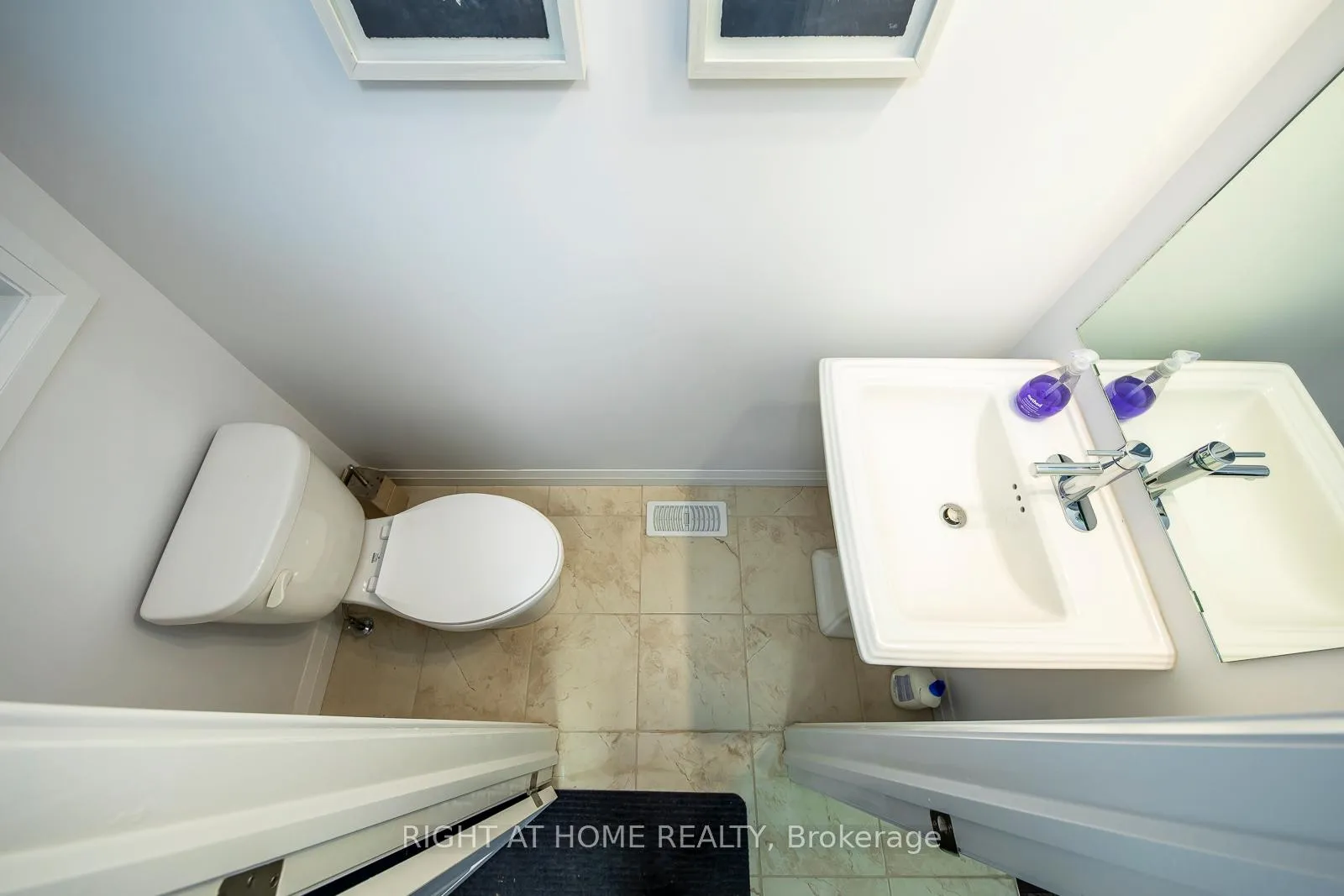 Photo 9 of 63 Burley Lane, Hamilton, Ancaster — HOMEH