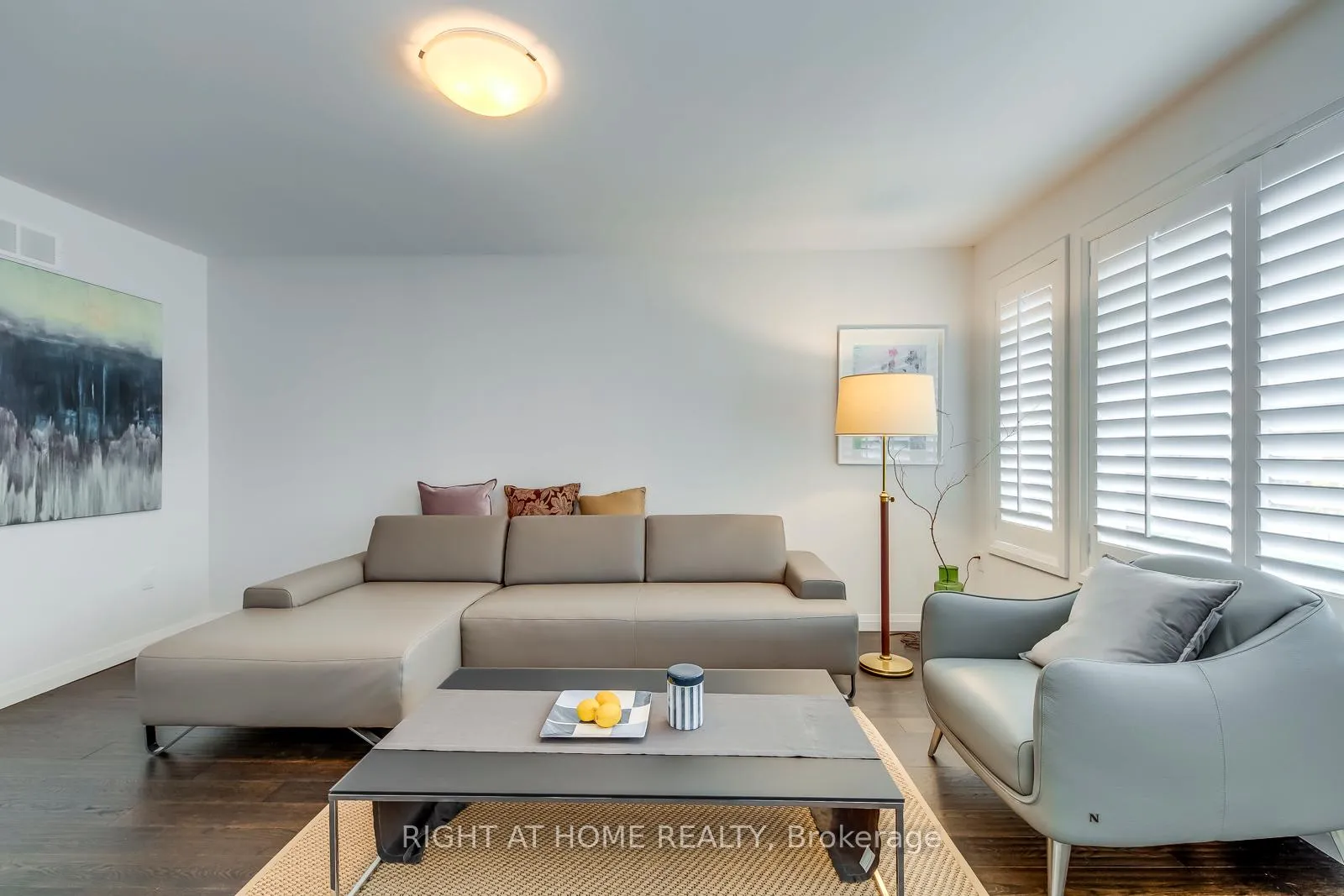 Photo 13 of 63 Burley Lane, Hamilton, Ancaster — HOMEH
