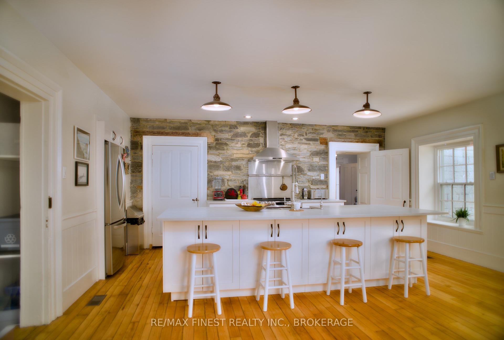 Photo 9 of 2165 Rutledge Road, Frontenac, Frontenac South — HOMEH
