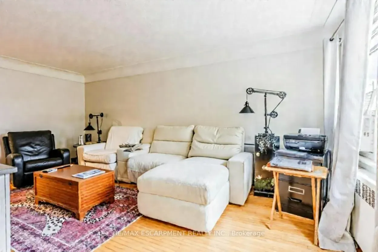 Photo 13 of 172 Markland Street, Hamilton, Durand — HOMEH