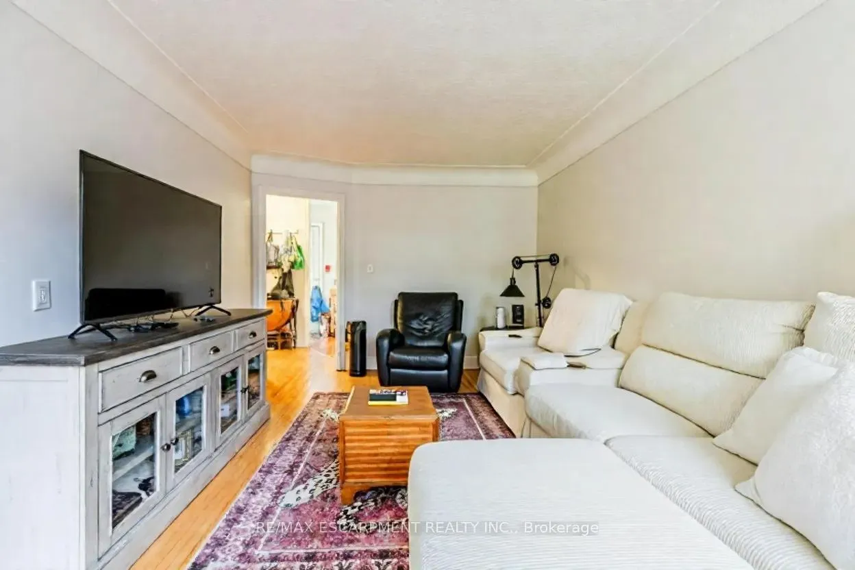 Photo 14 of 172 Markland Street, Hamilton, Durand — HOMEH