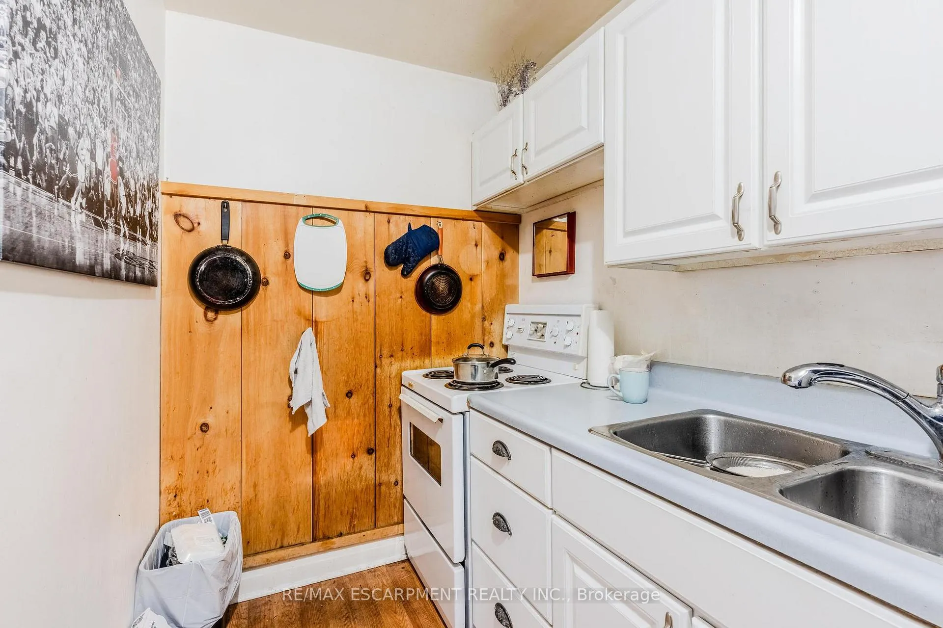 Photo 24 of 172 Markland Street, Hamilton, Durand — HOMEH
