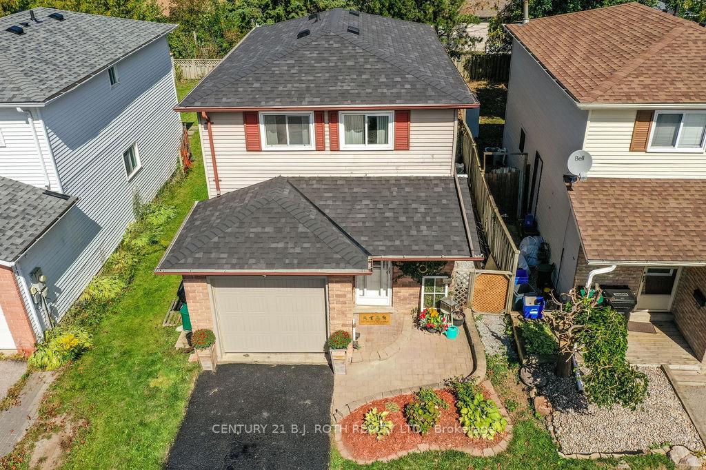 Photo 32 of 60 Corbett Drive, Barrie, Grove East — HOMEH