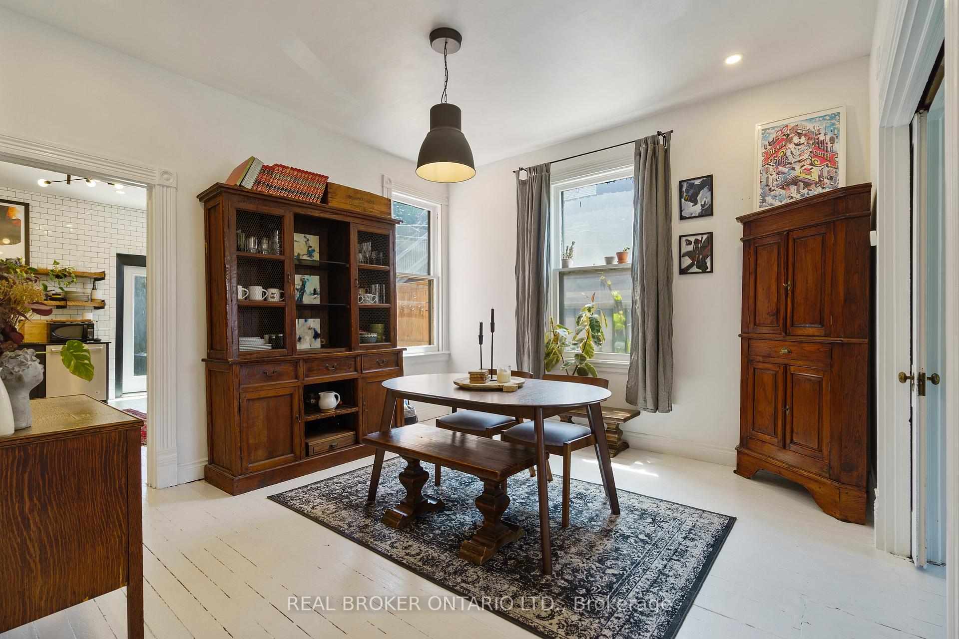 Photo 4 of 164 Catharine Street N, Hamilton, Beasley — HOMEH