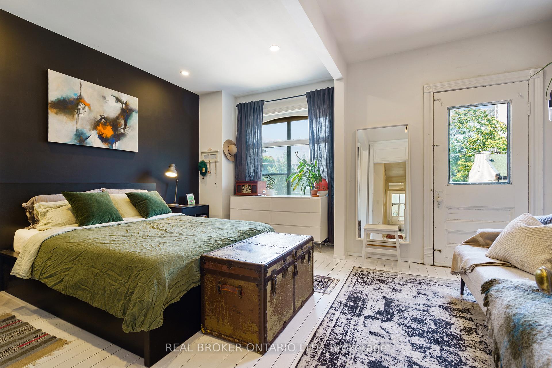 Photo 18 of 164 Catharine Street N, Hamilton, Beasley — HOMEH