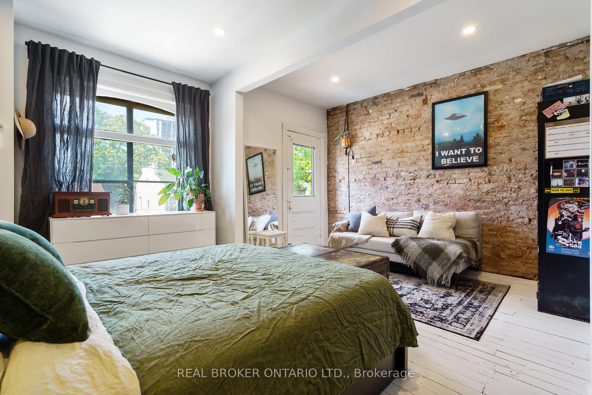 Photo 20 of 164 Catharine Street N, Hamilton, Beasley — HOMEH