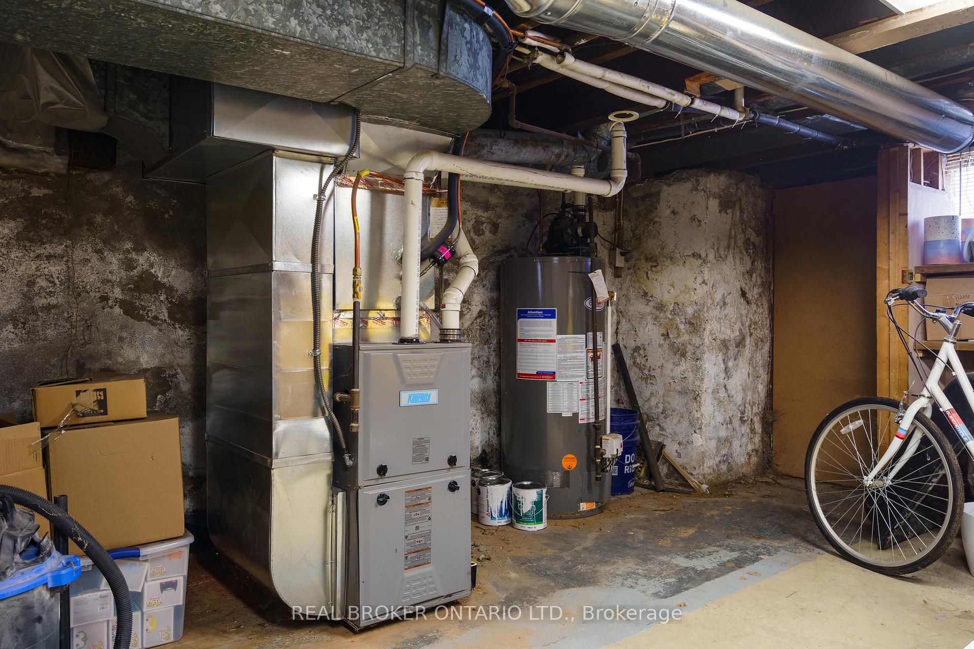 Photo 28 of 164 Catharine Street N, Hamilton, Beasley — HOMEH