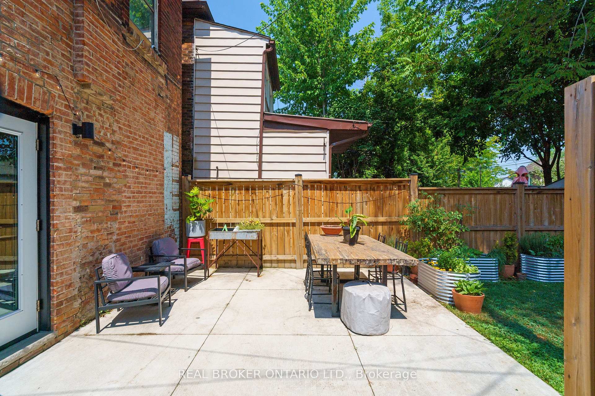 Photo 31 of 164 Catharine Street N, Hamilton, Beasley — HOMEH