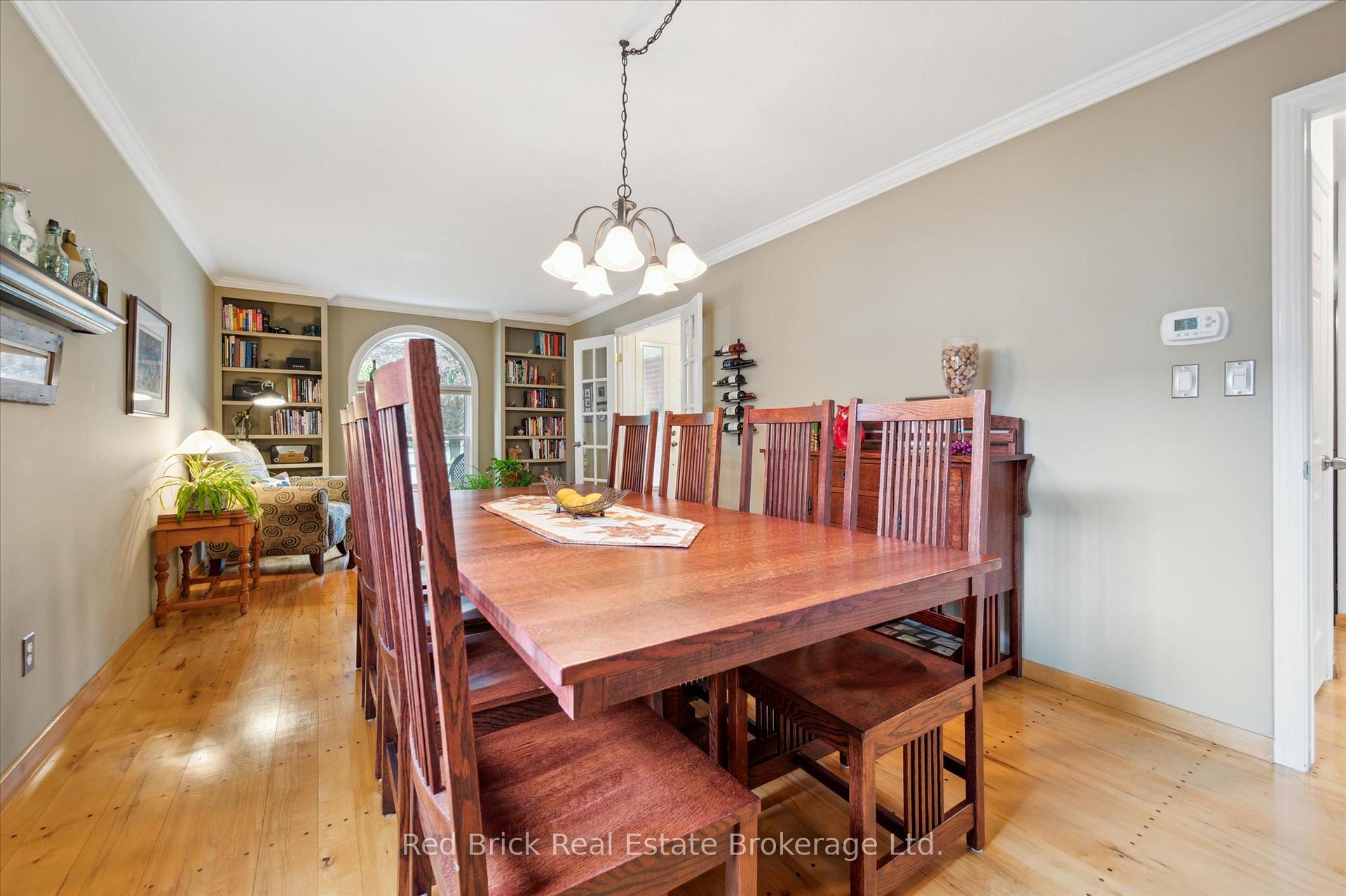 Photo 10 of 63 Flaherty Drive, Guelph, Willow West/Sugarbush/West Acres — HOMEH