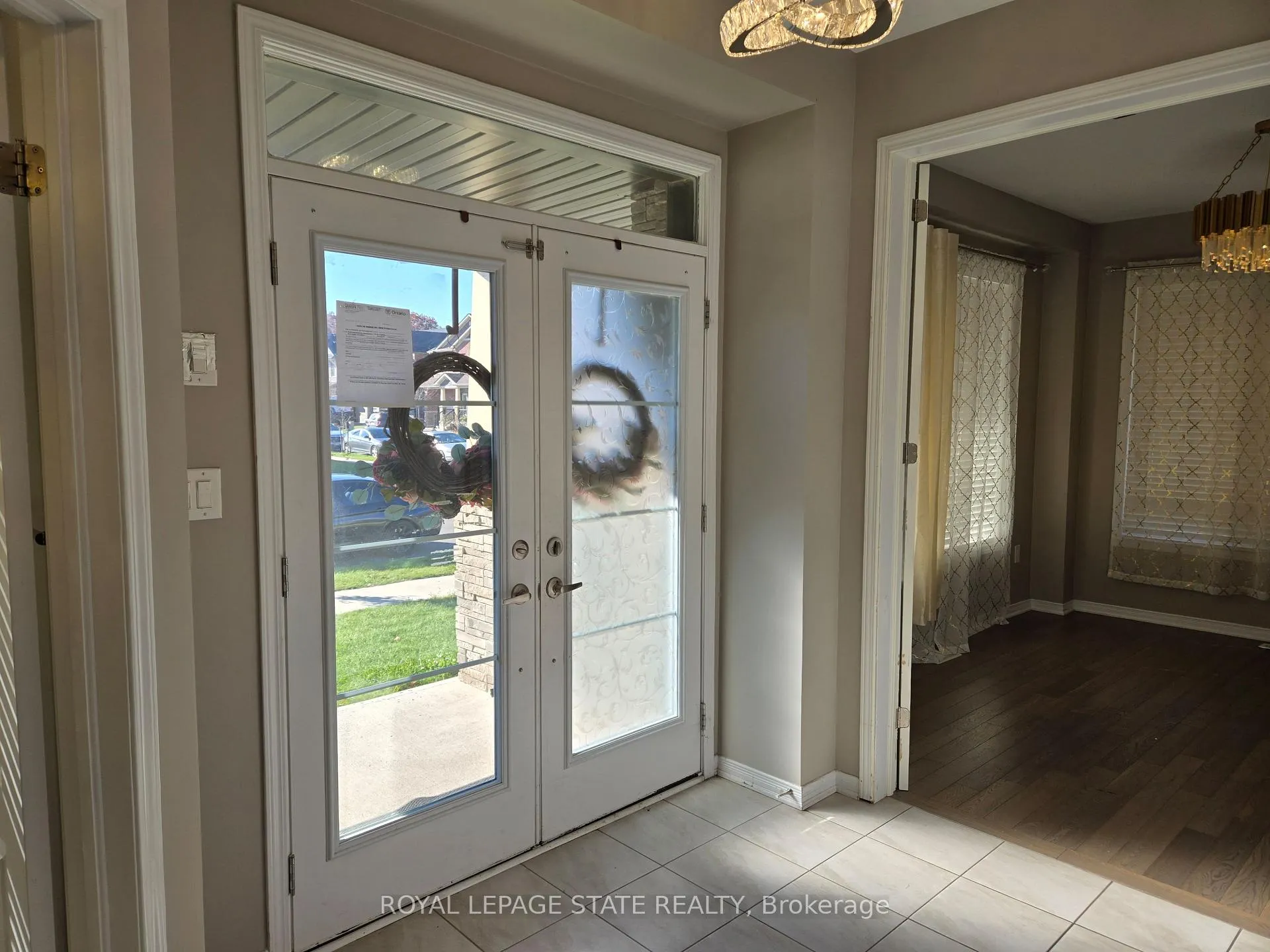 Photo 10 of 31 Cactus Crescent, Hamilton, Stoney Creek Mountain — HOMEH