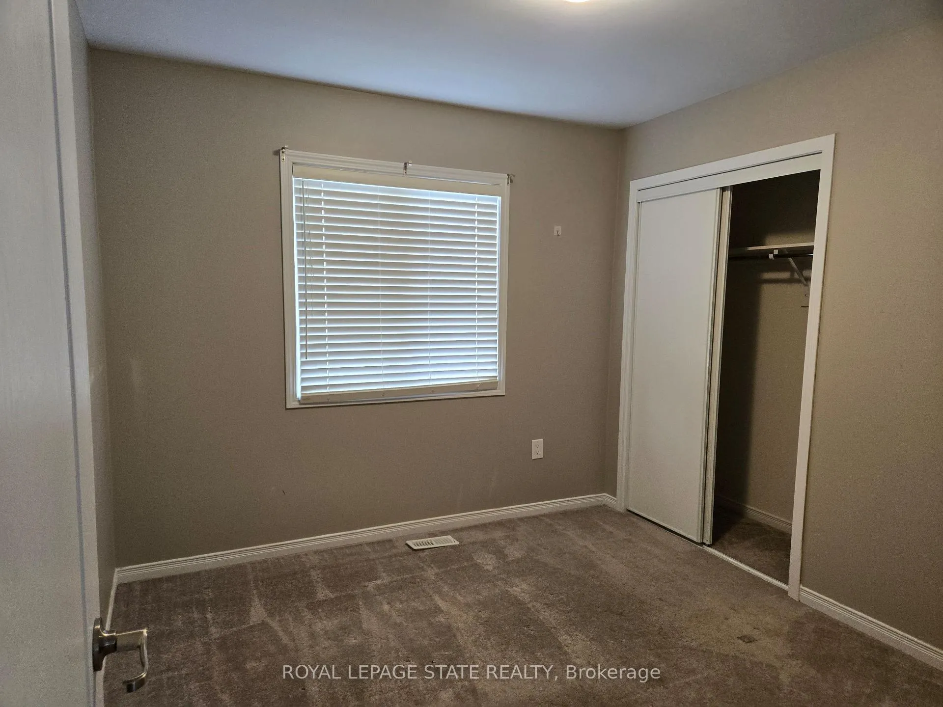 Photo 12 of 31 Cactus Crescent, Hamilton, Stoney Creek Mountain — HOMEH
