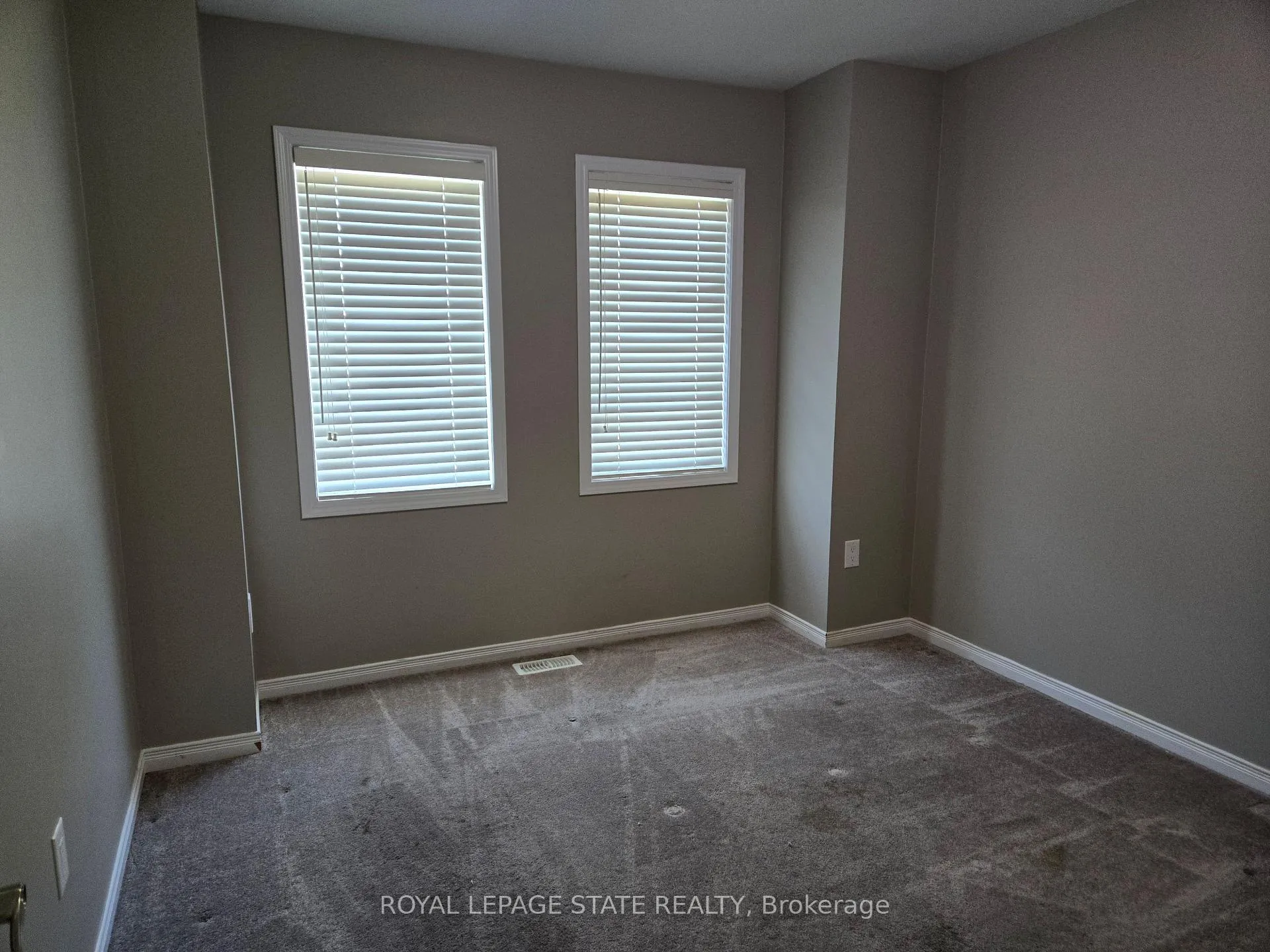 Photo 21 of 31 Cactus Crescent, Hamilton, Stoney Creek Mountain — HOMEH