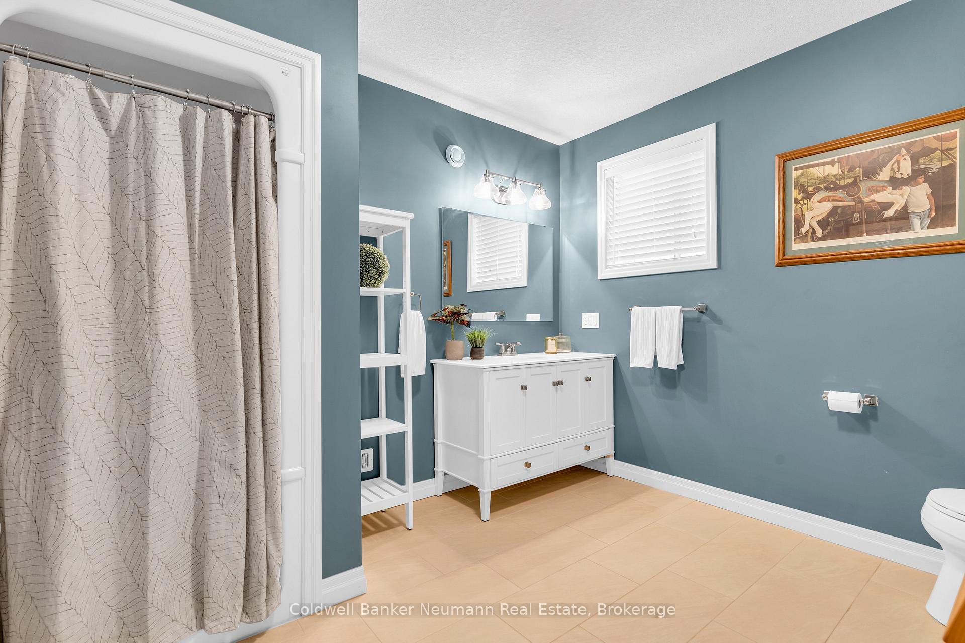 Photo 39 of 61 Law Drive, Guelph, Grange Road — HOMEH