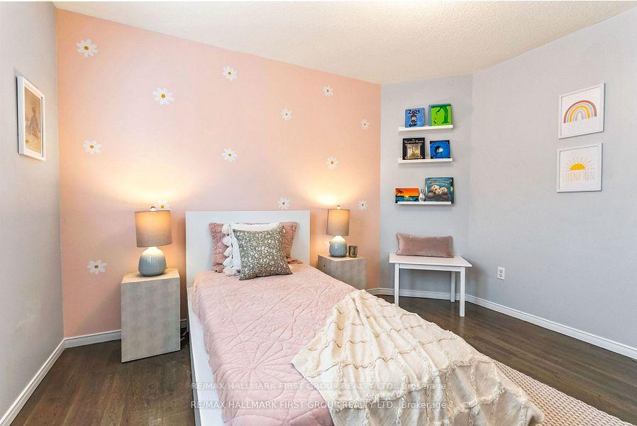 Photo 20 of 58 Moynahan Crescent, Ajax, South East — HOMEH