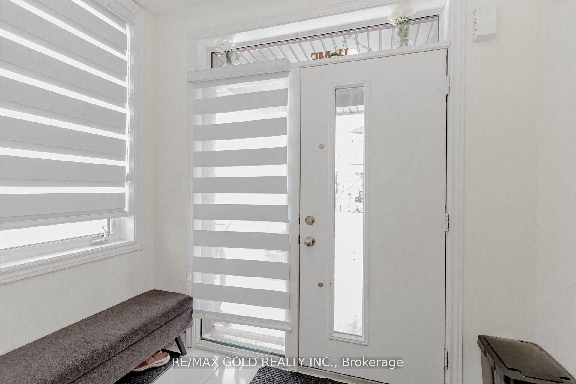 Photo 4 of Unit 82, 166 Deerpath Drive W, Guelph, Willow West/Sugarbush/West Acres — HOMEH